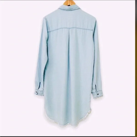 Light Wash Denim Oversized Shirt Chambray Button Up Fringed Hem Mini Dress NEW - Picture 3 of 5